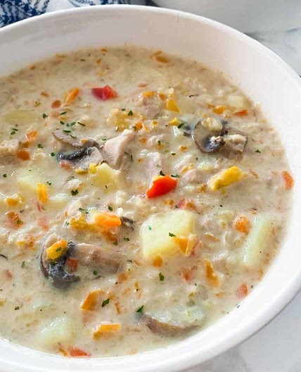 Vegan Chicken Soup w/ Jackfruit & Potatoes