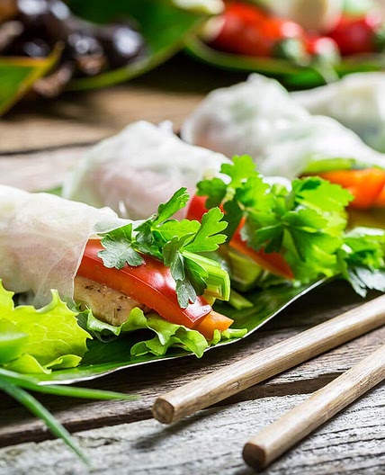 Chicken Rice Paper Rolls - Beat PCOS 10 Week Program
