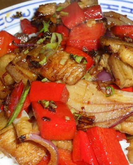 Gebratene Schweinerei aus dem Wok