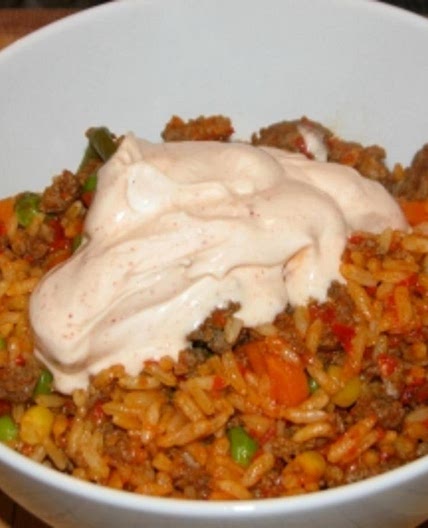 Balkangemüse mit Reis und Hackfleisch