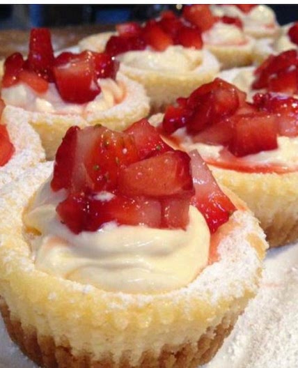 Cheesecake cupcakes
