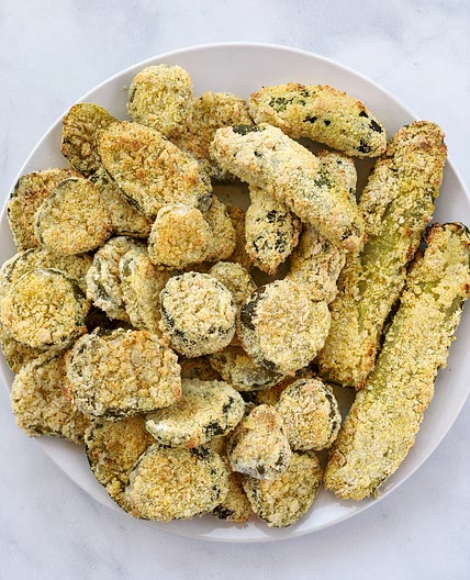 Vegan Air Fryer Fried Pickles