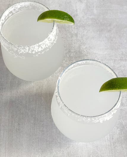 Easy Paloma Cocktail