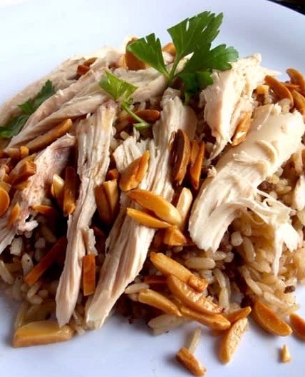 Riz w’djej (Rice with Chicken)  ‎رز عا دجاج 