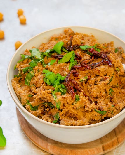 Tomato and Basil Hummus