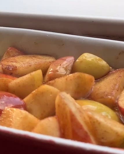 Autumnal Apple Oatmeal
