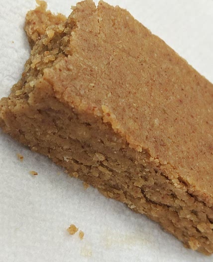 Nut Butter Protein Bars (gluten free; no-bake; only 6 ingredients)