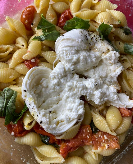 EAT IT KATIE BURRATA PASTA