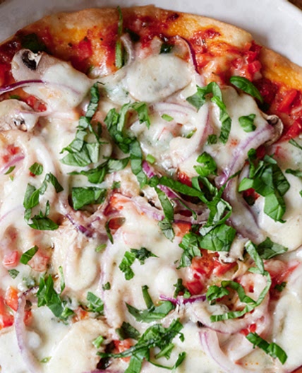 Tortilla pizza | Second Nature Guides