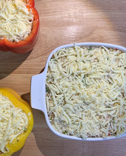 Cauli & Chicken Stuffed Bell Peppers