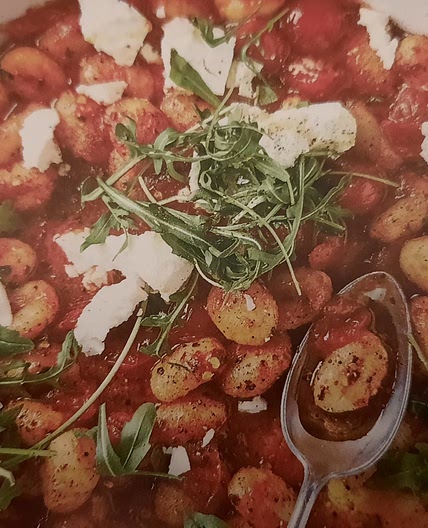 10-Min Tomato & Goats' Cheese Gnocchi (V)
