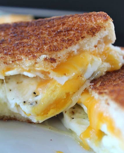 Fried Egg Grilled Cheese Sandwich