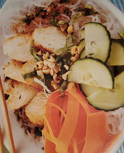 THAI CHICKEN NOODLE BOWLS