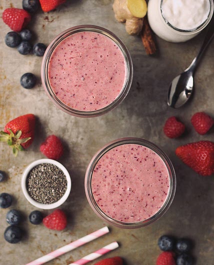 Summer Berry Probiotic Smoothie