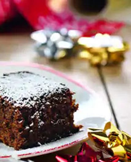 Recipe: Nigella's sticky gingerbread | Style at Home