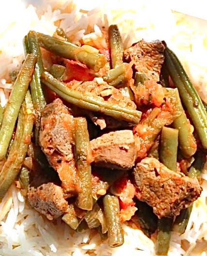 Loubyeh Blahme / Green Beans Stew /يخنة لوبية بلحم 