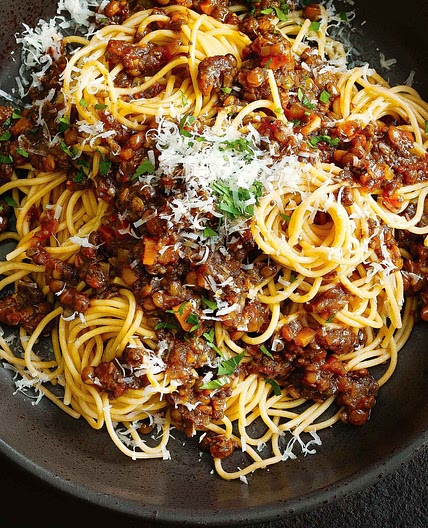 Mushroom and lentil bolognaise