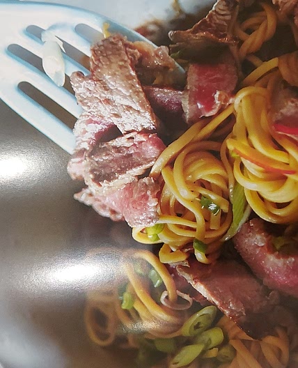 THAI BEEF STIR-FRY