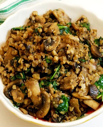 Low Carb Mushroom and Spinach Cauliflower Rice