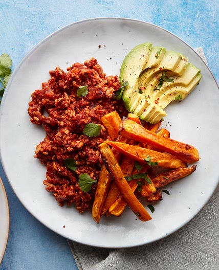 MC - Pork chilli, avocado & sweet potato wedges
