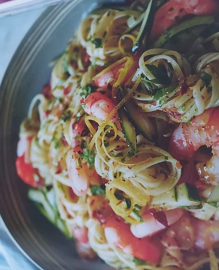 PRAWN AND COURGETTE LINGUINI