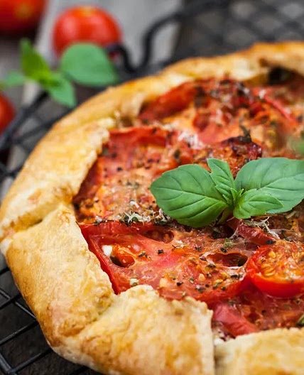 Tarte aux tomates et à la moutarde