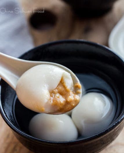 Peanut Dumplings (Tang Yuan)