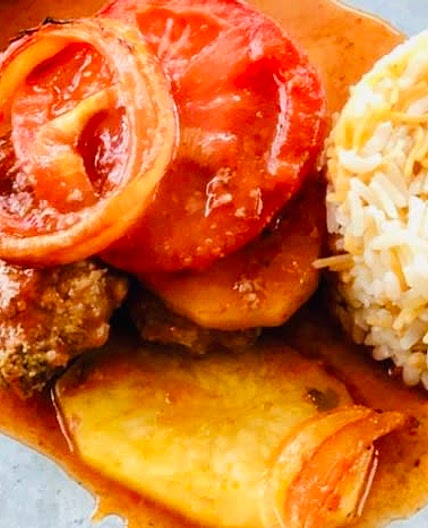 Kafta Bi’ Siniyyeh / Baked Kafta & Potato (كفتة وبطاطا بالصينية)