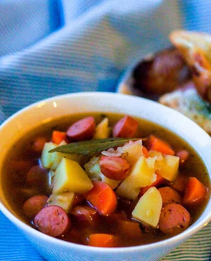 Easy Finnish Sausage Soup Recipe (Nakkikeitto)