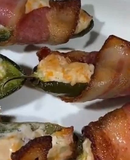 Bacon Wrapped Jalapeno Poppers