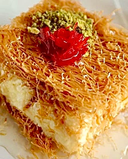 Lebanese Othmalieh (Othmalieh Bil Ashta) عثملية بالقشطة