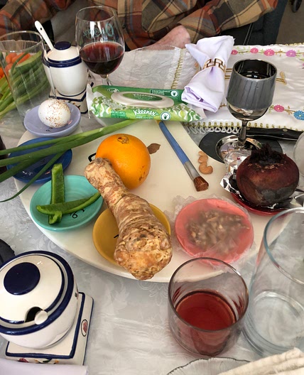Marilyn’s Sedar Plate