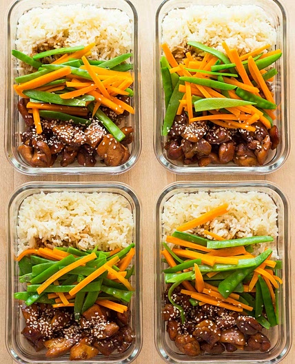 Vietnamese Chicken Meal Prep Bowls