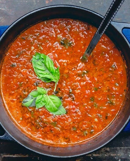 Easy Roasted Tomato Basil Soup