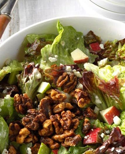 Apple-Feta Tossed Salad