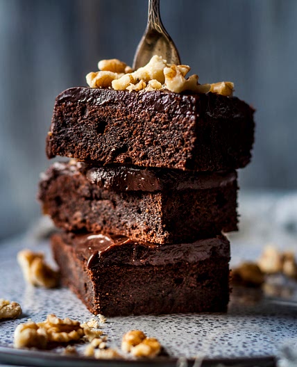Walnut Chocolate Brownies