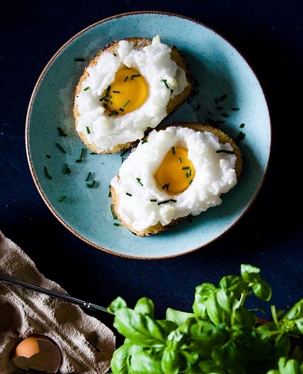 Cloud eggs