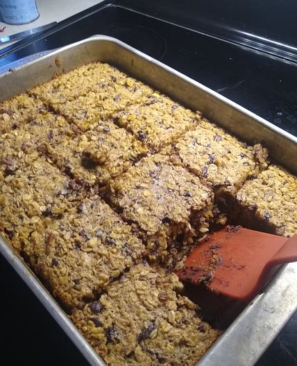 peanut butter banana, pecan and chocolate chip Baked Oatmeal Casserole Breakfast Recipe
