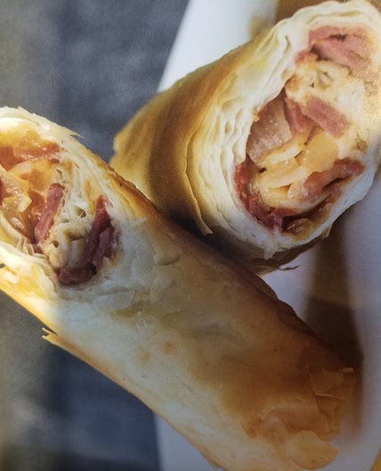 D'licious Deli Roll Cigars