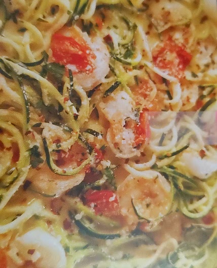 GARLICKY SHRIMP ZUCCHINI PASTA