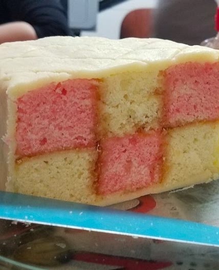 Battenburg cake