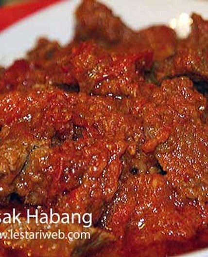 Beef in Red Sauce