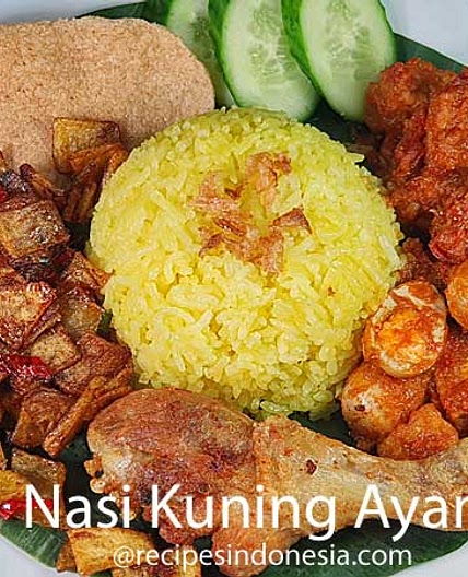 Chicken-Turmeric Mixed Rice