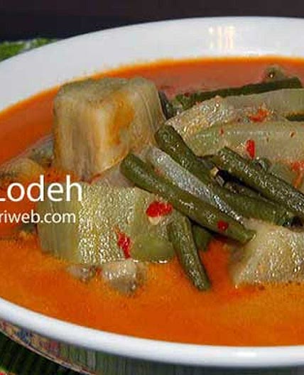 Spiced Vegetable In Coconut Milk