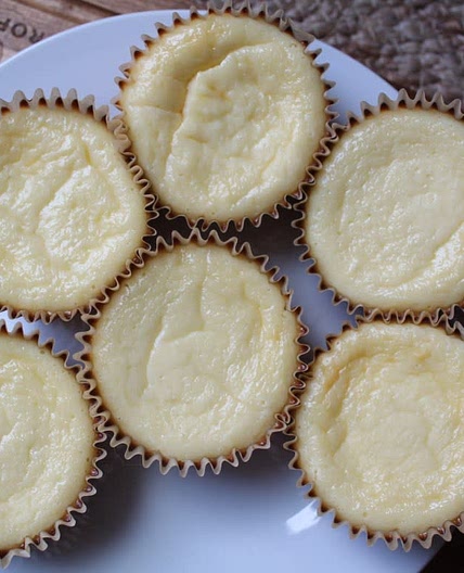 Keto Mini Cheesecakes