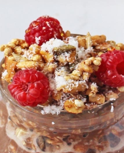 2-Step Chocolate and Peanut Butter Overnight Oats