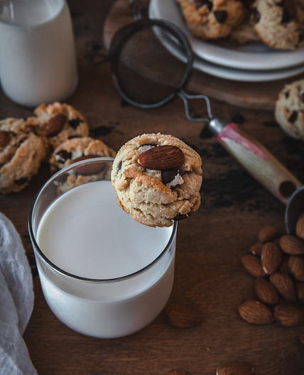 Chocolate Chip Almond Flour Cookies