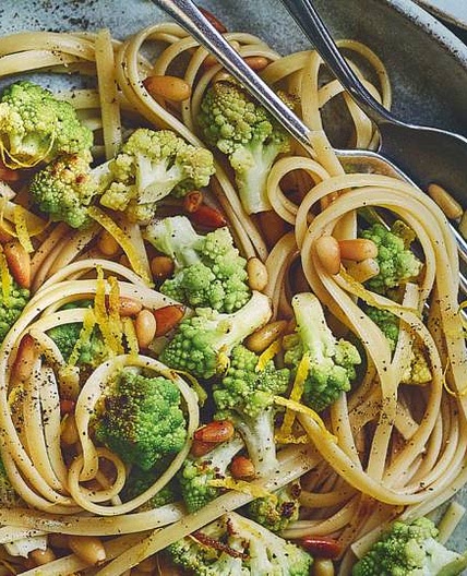 Linguine with romanesco