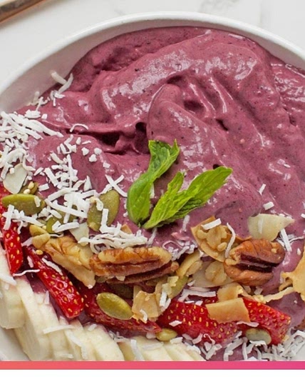 Low-Sugar Acai Bowl