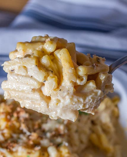 Slow Cooker Mac and Cheese